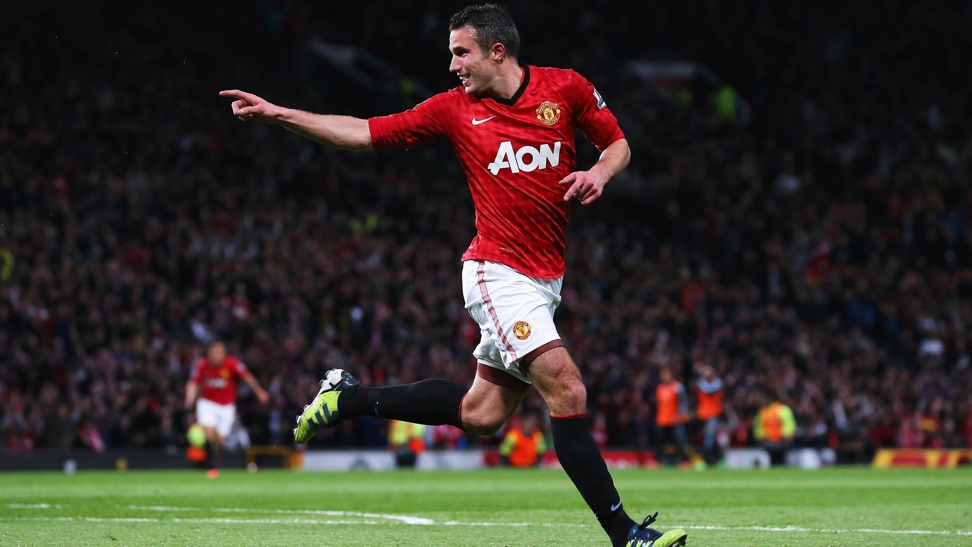 篮球少年用梦想照亮前路，篮球运动少年