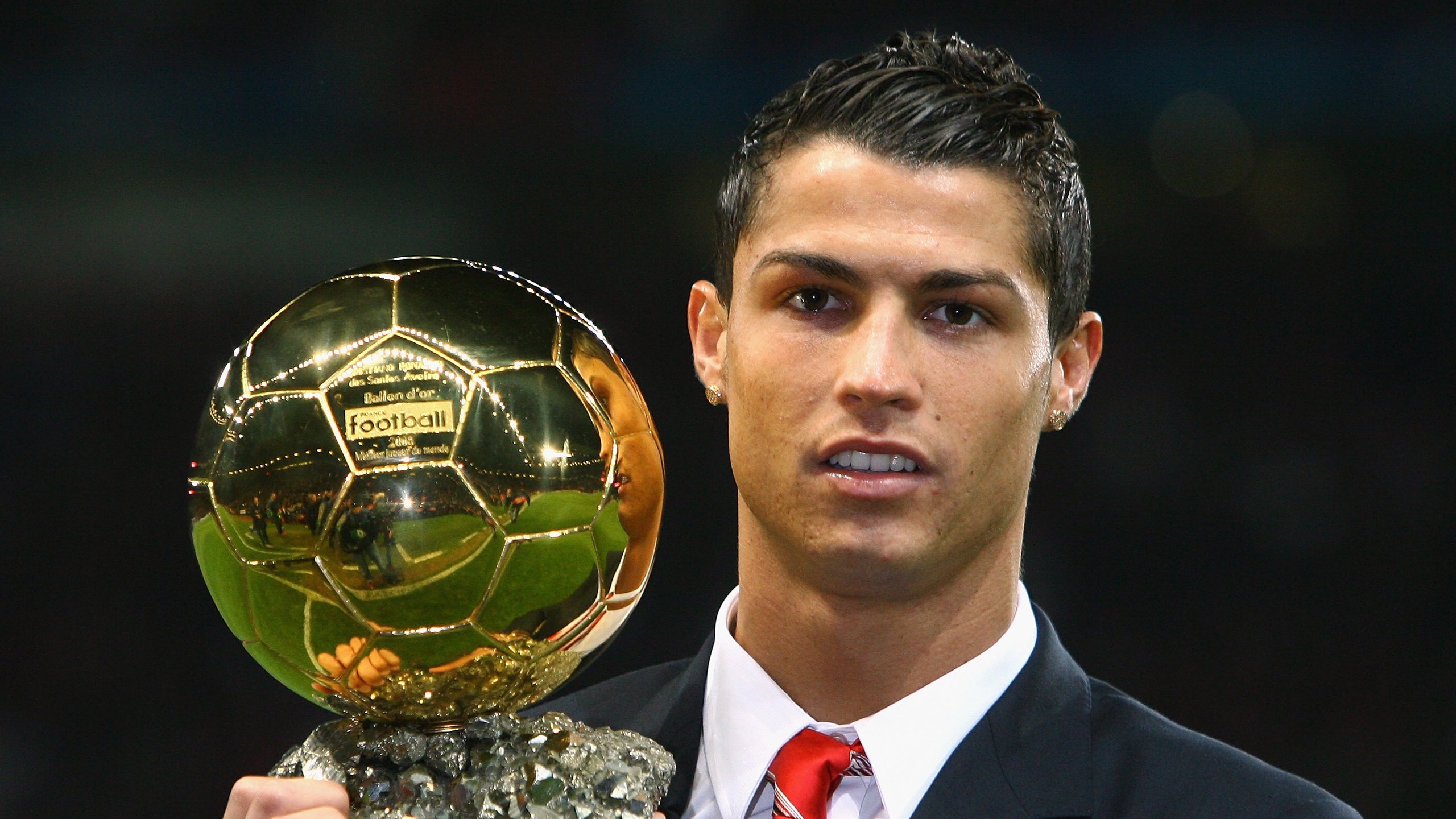 华体会真人体育娱乐-球员在欧冠赛场上被评为最具价值球员，欧冠 球员